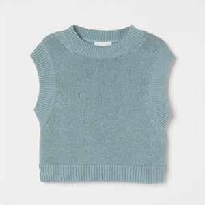 HM vest size S
